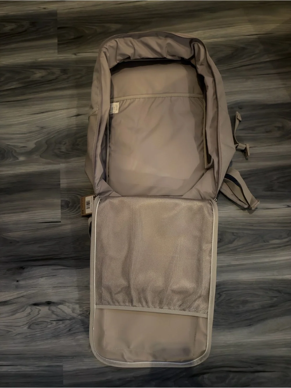 Nike Men's Backpack in Light Beige with World Athletics Oregon 26 Logo